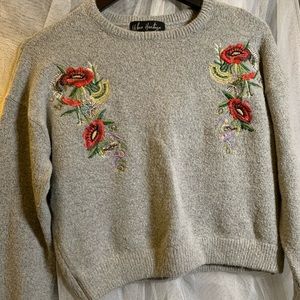 Urban Heritage Crop Sweater